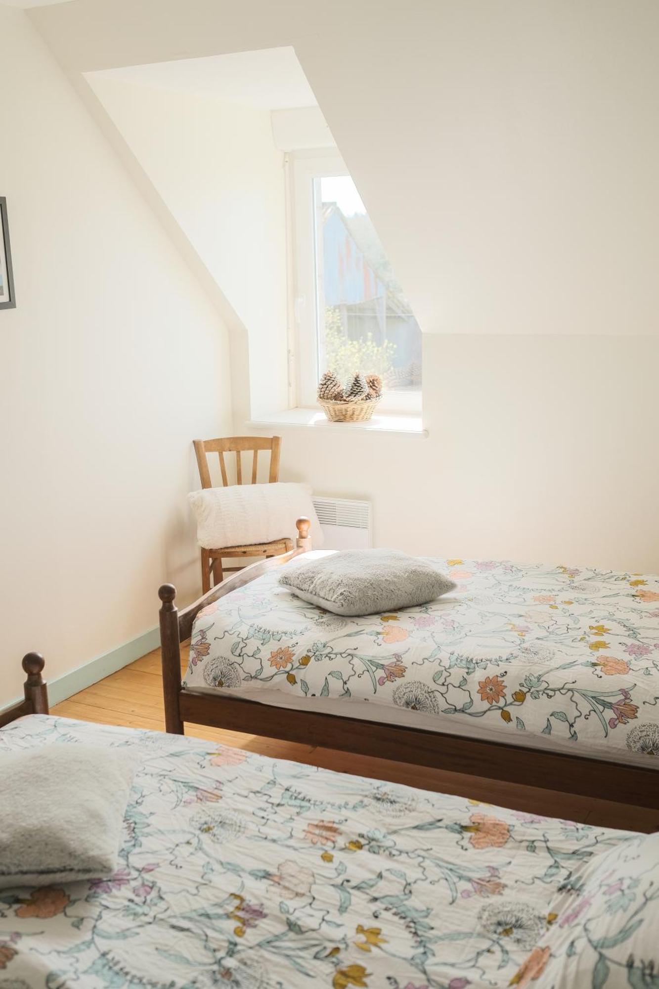 Les Gites Du Vallon Du Trunvel Plonéour-Lanvern Chambre photo